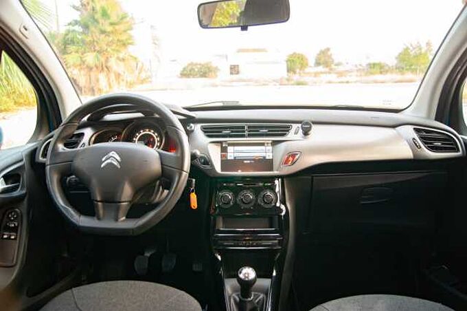 Citroen C3 1.0 PureTech Live 68