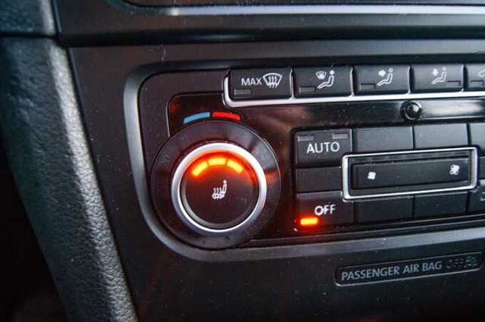 Volkswagen Golf VI Diesel 2.0TDI CR Sport 140