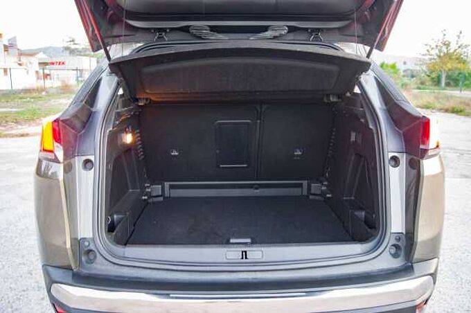 Peugeot 3008 Diesel 1.5BlueHDi Active S&S EAT8 130