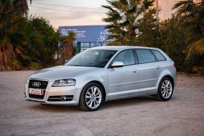 Audi A3 Sportback Diesel 1.6TDI Ambition S-Tronic