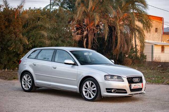 Audi A3 Sportback Diesel 1.6TDI Ambition S-Tronic