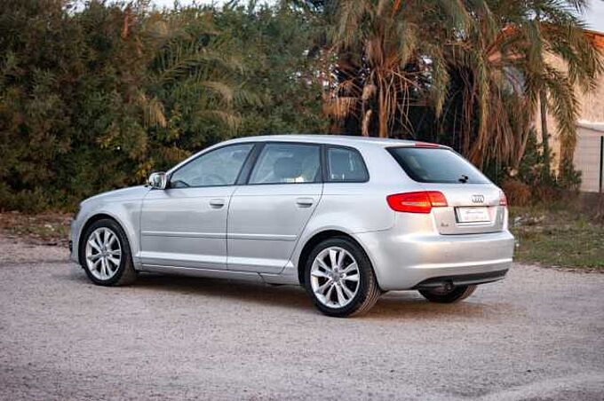 Audi A3 Sportback Diesel 1.6TDI Ambition S-Tronic