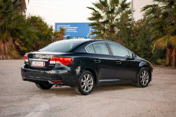 Toyota Avensis Diesel 120D Advance