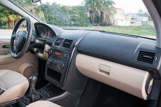 Mercedes-Benz Clase A Diesel A 180CDI