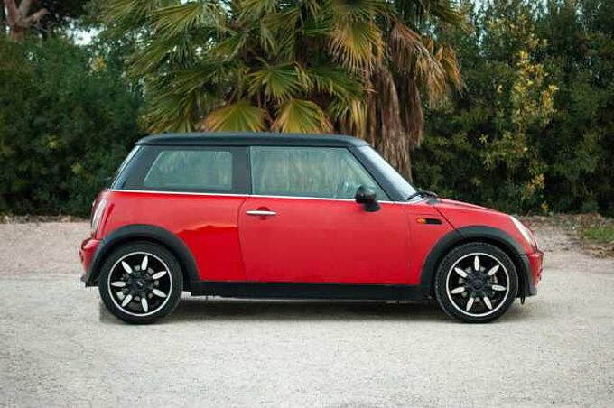 MINI ONE ONE
