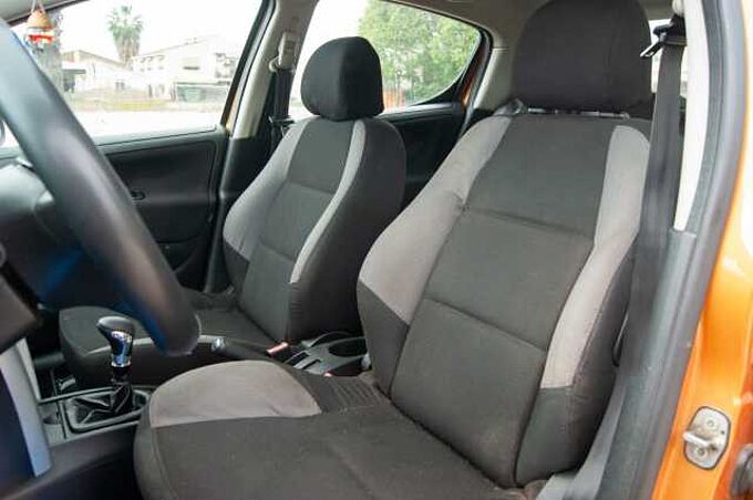 Peugeot 207 Diesel 1.6HDI X-Line