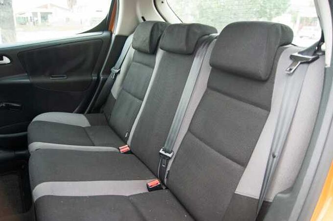 Peugeot 207 Diesel 1.6HDI X-Line