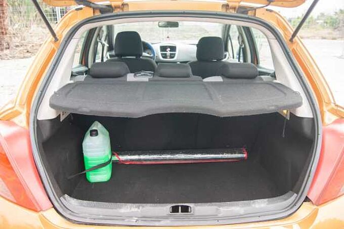 Peugeot 207 Diesel 1.6HDI X-Line