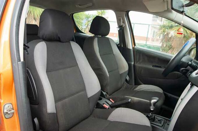 Peugeot 207 Diesel 1.6HDI X-Line