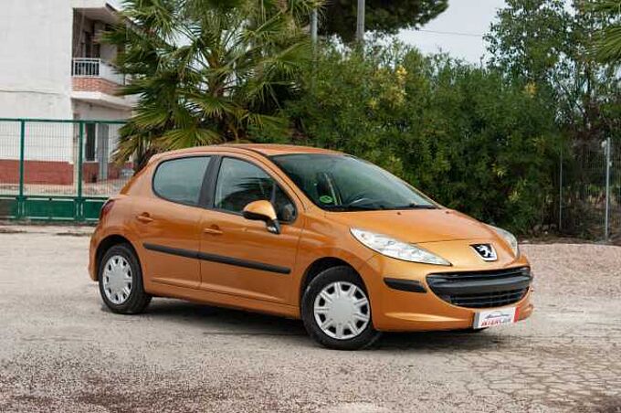 Peugeot 207 Diesel 1.6HDI X-Line