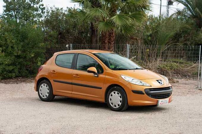 Peugeot 207 Diesel 1.6HDI X-Line