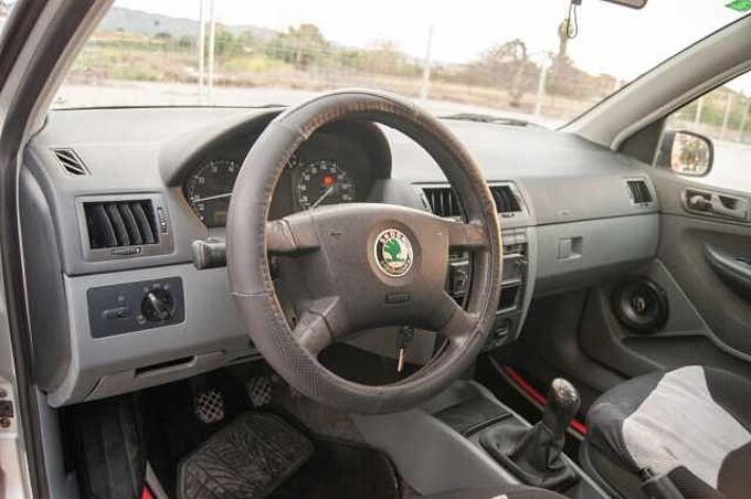 SKODA Fabia 1.2 Urban