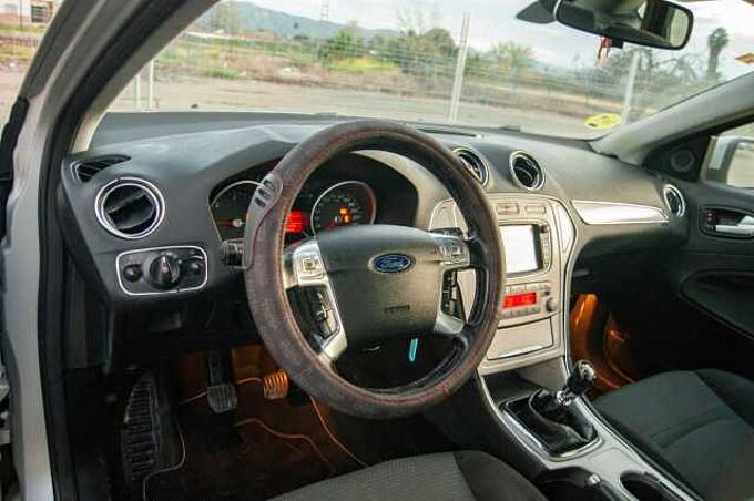 Ford Mondeo Diesel 1.8TDCi Trend