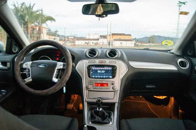 Ford Mondeo Diesel 1.8TDCi Trend