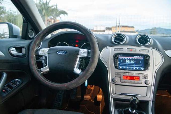 Ford Mondeo Diesel 1.8TDCi Trend