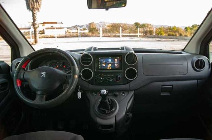 Peugeot Partner Tepee 1.6 HDI 90 ACTIVE