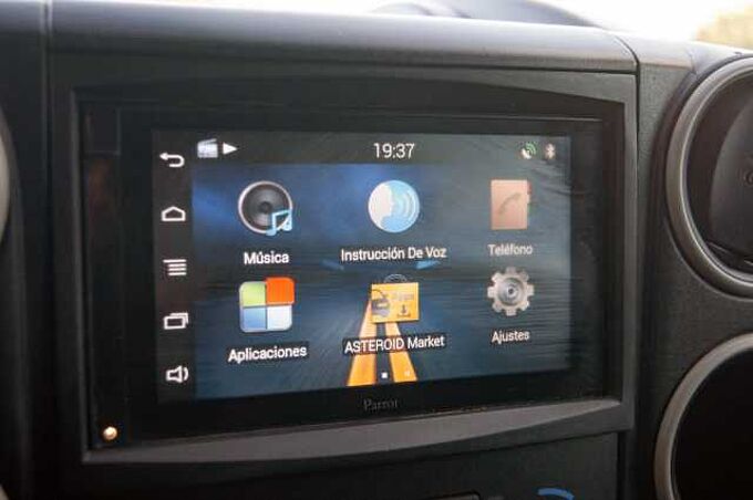 Peugeot Partner Tepee 1.6 HDI 90 ACTIVE