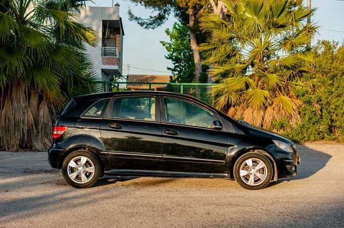 Mercedes-Benz B ES - Mon5 B 180 CDI EU4, DPF, (Facelift) 2008 - 2010