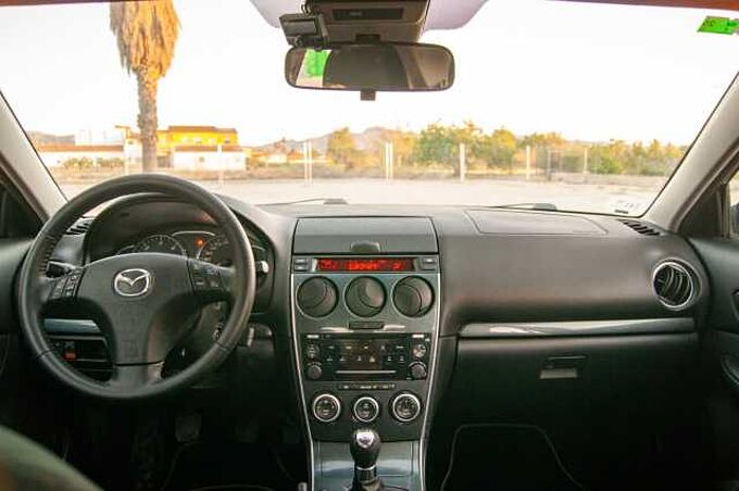 Mazda 6 2.0 CRTD 140 active