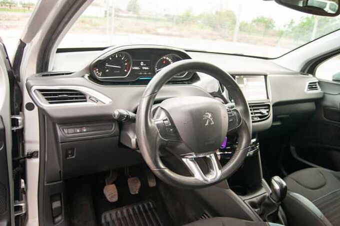 Peugeot 208 ES - Ber5 1.6 eHDi FAP 92 EU5, Allure, 2012 - 2015