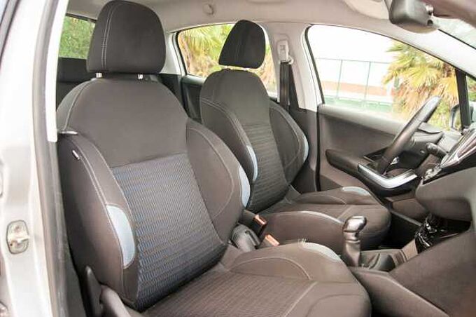 Peugeot 208 ES - Ber5 1.6 eHDi FAP 92 EU5, Allure, 2012 - 2015