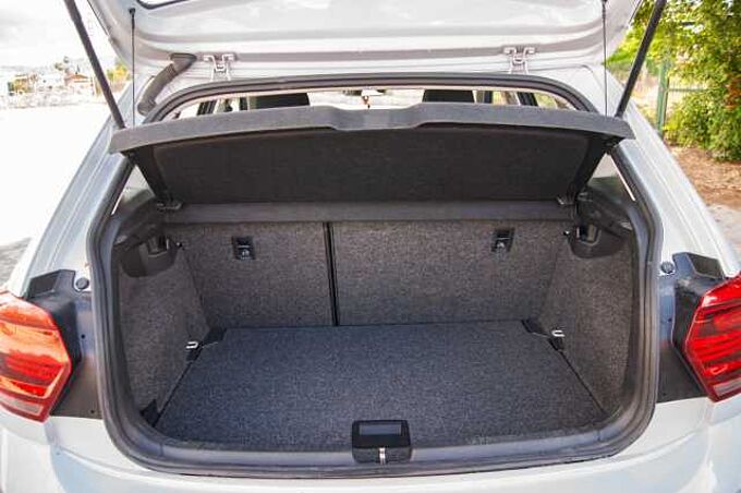 Volkswagen Polo ES - Ber5 1.0 EU6, Advance, 2017 - 2018