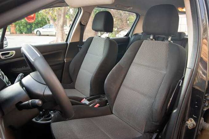 Peugeot 307 1.6 HDI 110 X-LINE