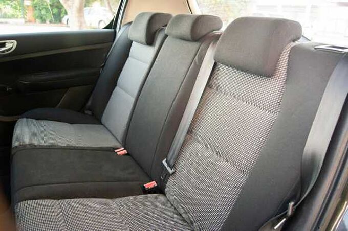 Peugeot 307 1.6 HDI 110 X-LINE