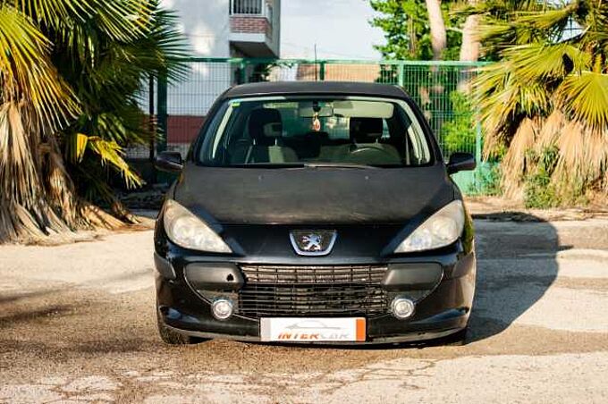 Peugeot 307 1.6 HDI 110 X-LINE