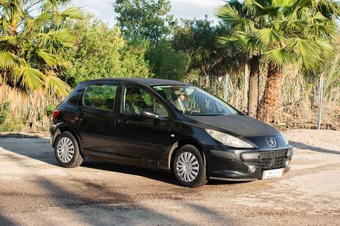 Peugeot 307 1.6 HDI 110 X-LINE