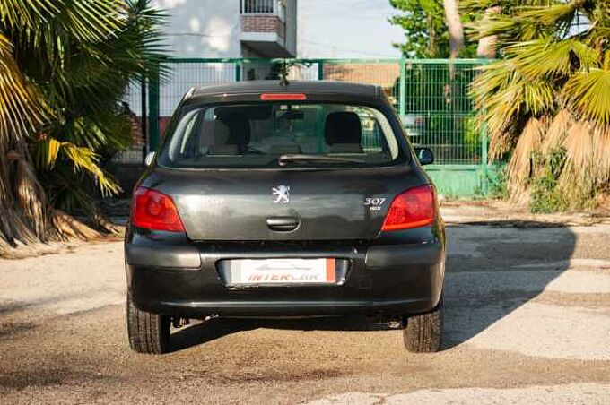 Peugeot 307 1.6 HDI 110 X-LINE