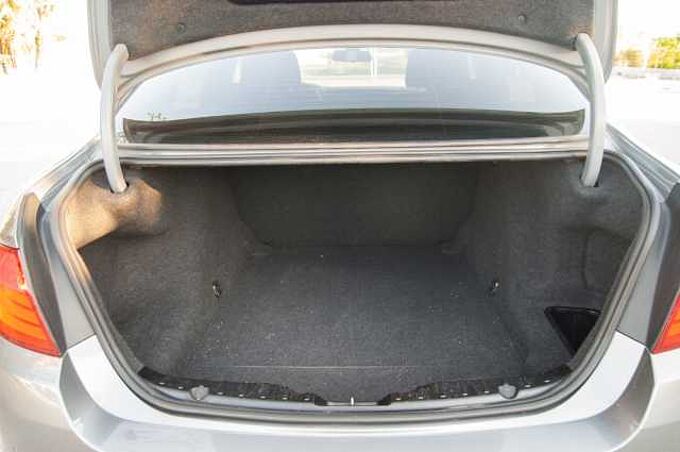 BMW Serie 5 ES - BerS4 523i EU5, 2010 - 2011