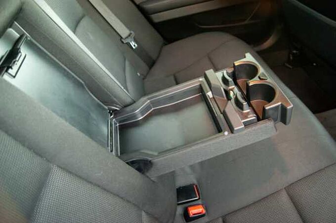 BMW Serie 5 ES - BerS4 523i EU5, 2010 - 2011