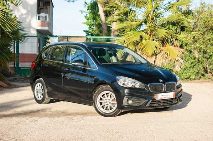 BMW Serie 2 ES - Mon5 216d EU6, Advantage, 2015 - 2018