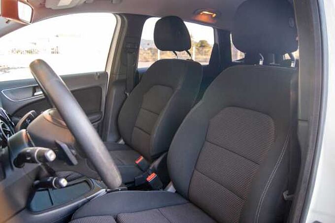 Mercedes-Benz B200 200d