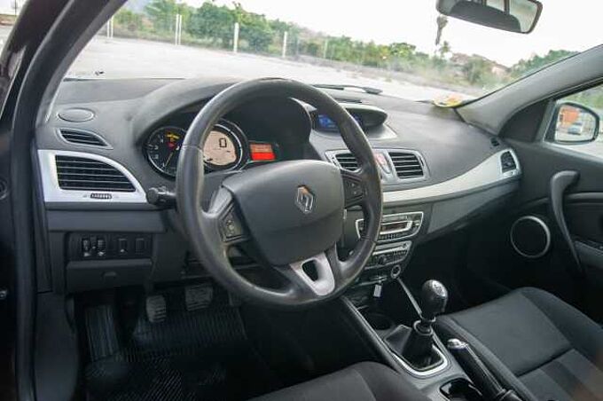 Renault Megane ES - Ber5 1.5 dCi 110 FAP EU5, Dynamique, 2010 - 2011