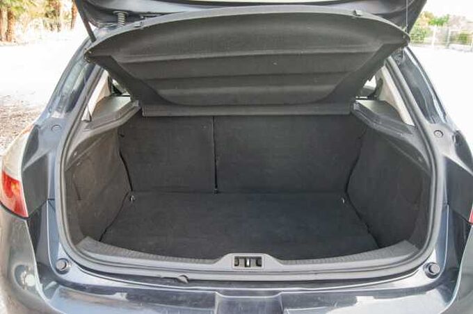 Renault Megane ES - Ber5 1.5 dCi 110 FAP EU5, Dynamique, 2010 - 2011