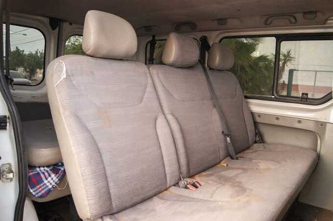Renault Trafic ES - Com4 2,0 dCi 115 EU4, L2H1 2,9t 8/9-Sitzer, 2006 - 2011