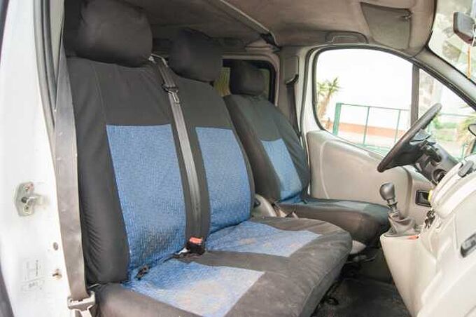 Renault Trafic ES - Com4 2,0 dCi 115 EU4, L2H1 2,9t 8/9-Sitzer, 2006 - 2011