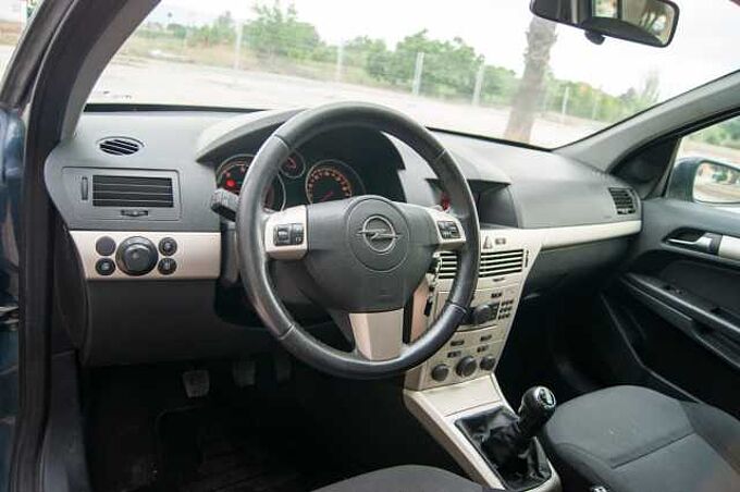 Opel Astra ES - Ber5 1.3 CDTi EU4, Enjoy, (Facelift) 2007 - 2008
