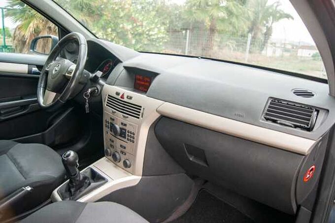 Opel Astra ES - Ber5 1.3 CDTi EU4, Enjoy, (Facelift) 2007 - 2008