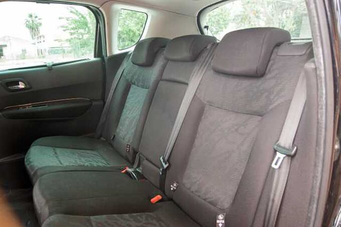 Peugeot 3008 ES - SUV5 1.6 HDi FAP 110 EU4, Sport Pack, 2009 - 2011