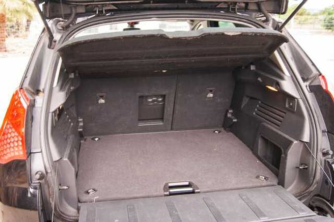 Peugeot 3008 ES - SUV5 1.6 HDi FAP 110 EU4, Sport Pack, 2009 - 2011