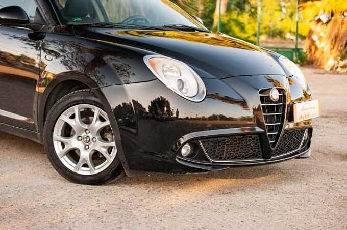 Alfa Romeo MiTo ES - Ber3 1.3 JTDM 16V EU5, Distinctive, 2009 - 2013