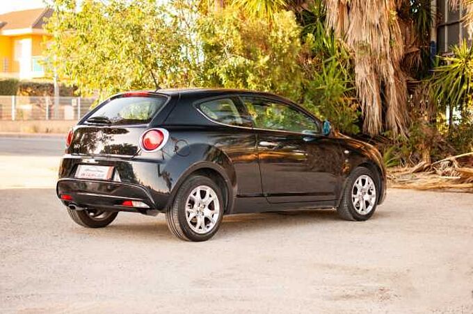 Alfa Romeo MiTo ES - Ber3 1.3 JTDM 16V EU5, Distinctive, 2009 - 2013
