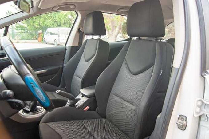 Peugeot 308 ES - Ber5 1.6 HDi FAP 90/92 EU5, Access, (Facelift) 2011 - 2013
