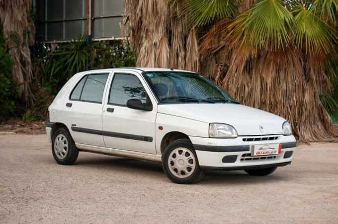 Renault CLIO 1.2 60 CAMPUS