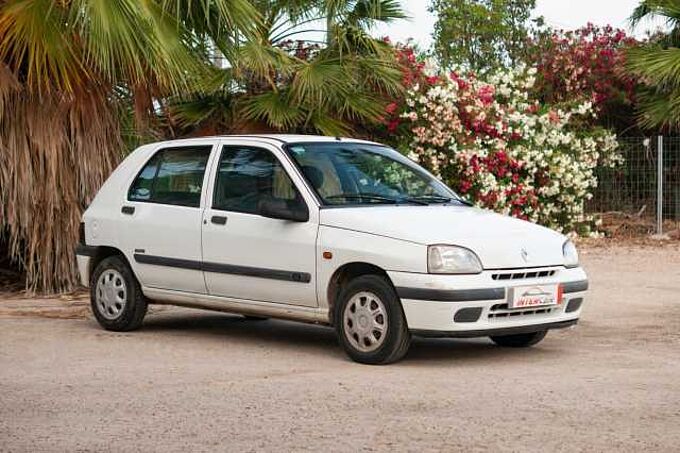 Renault CLIO 1.2 60 CAMPUS