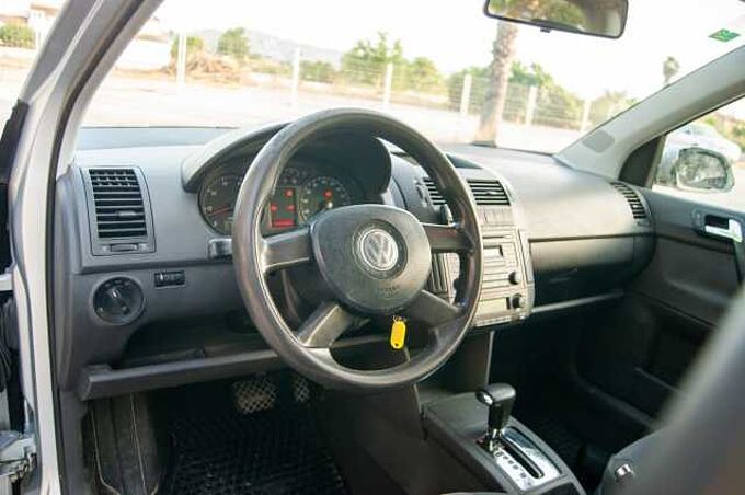 Volkswagen Polo ES - Ber5 1.4, Advance, 2005 - 2006