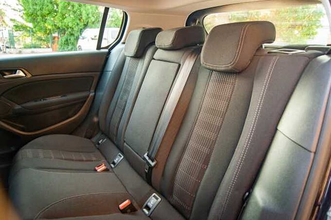 Peugeot 308 ES - Ber5 1.2 e-THP/PureTech 130 EU6, Allure S&S, 2014 - 2017